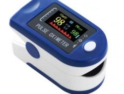 Pulzometer / prstový pulzný oxymeter